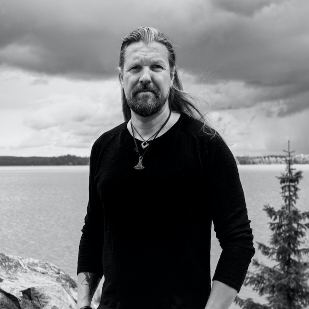 Q+A / Story (1/3): SILVER LAKE by Esa Holopainen: Abseits von AMORPHIS