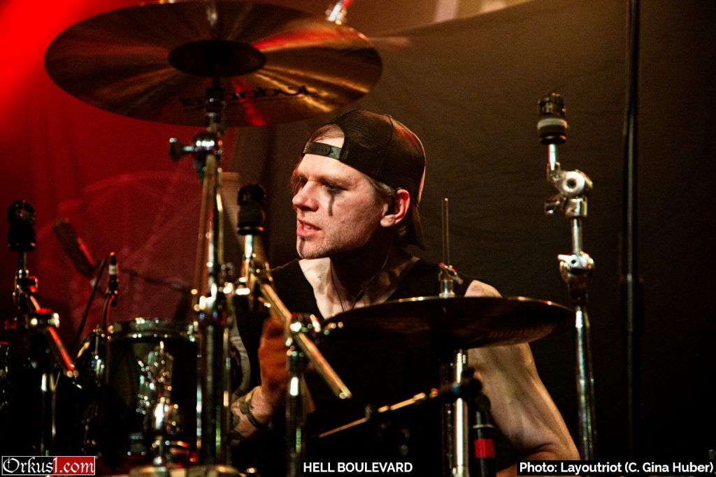 008_HellBoulevard_SimmCity_190424