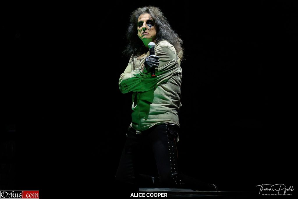 alice-cooper-konzert-nuernberg-2024-32