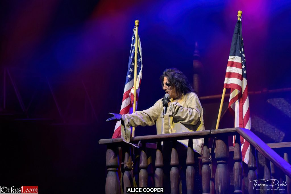 alice-cooper-konzert-nuernberg-2024-34