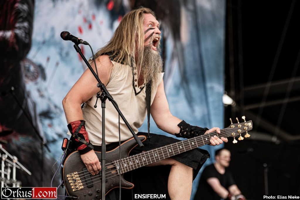 20250814_Ensiferum_Elias Nieke-4