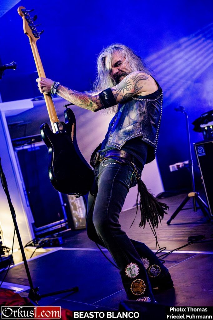 Beasto Blanco – Plage Noire 2025