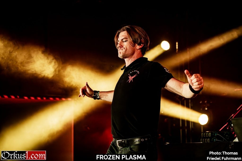 Frozen Plasma – Plage Noire 2025