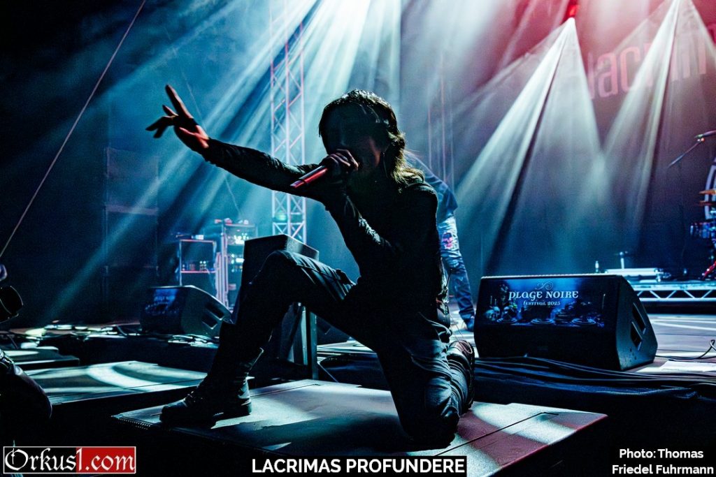 Lacrimas Profundere – Plage Noire 2025