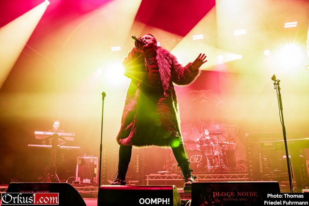 Oomph – Plage Noire 2025