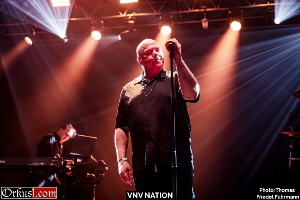 VNV Nation – Plage Noire 2025