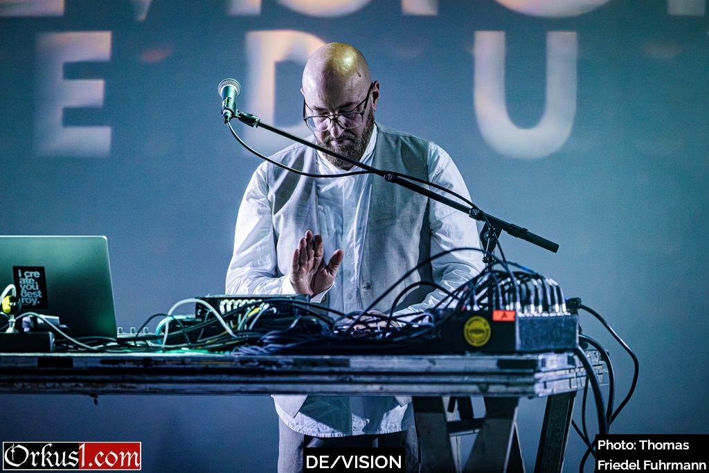 DeVision – Hamburg 14.02.2026