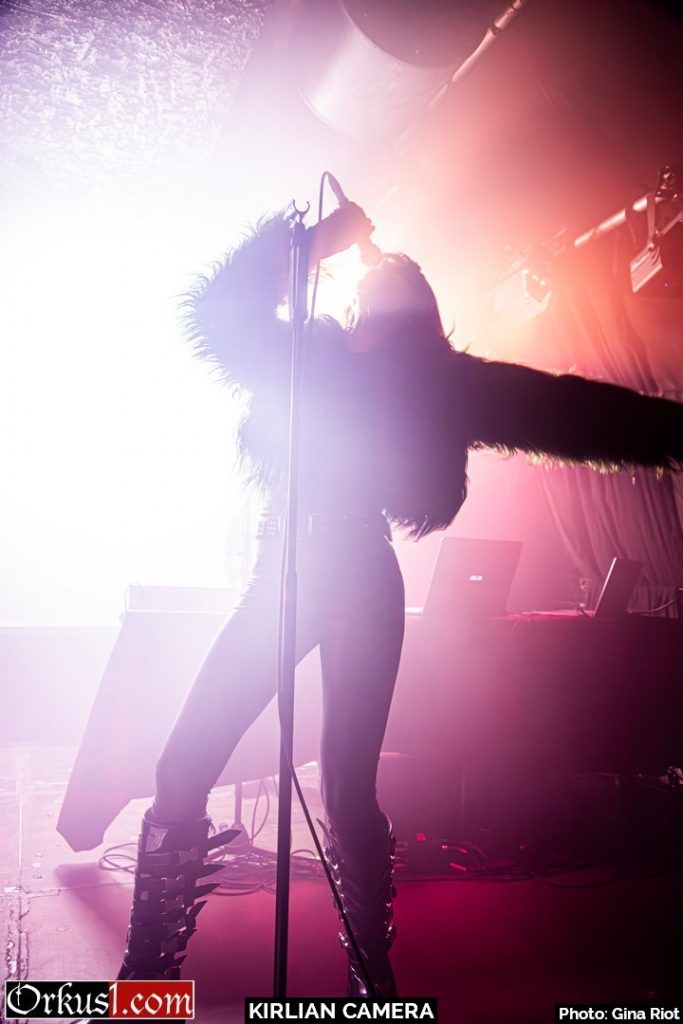 KirlianCamera_010326_ViperRoomVienna_016