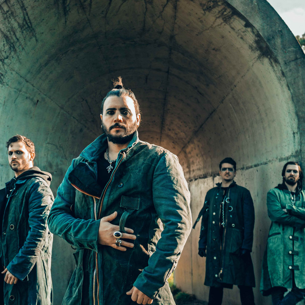 Staiway to Violet - quadrat